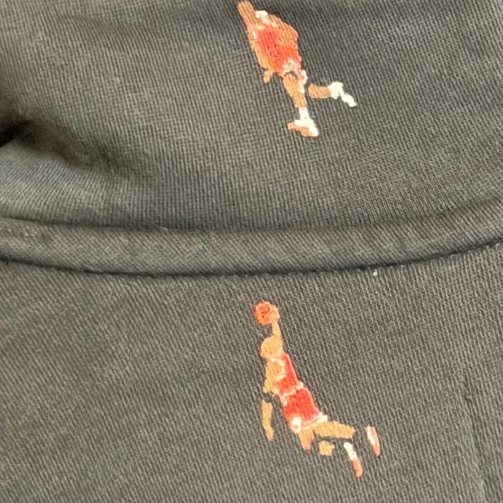Jordan Essentials Holiday Jumpman Hoodie Men’s L Black All Over Print Fleece - Picture 12 of 16